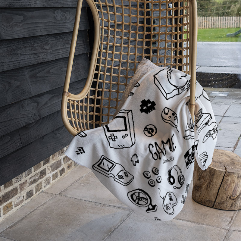 Pisano Quilted Throw Blanket