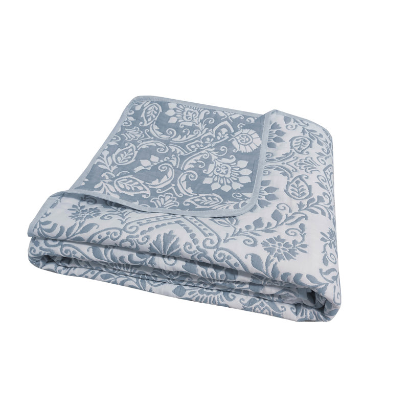 Deena Blue and White Reversible Twin Quilt Set