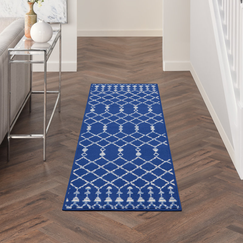 Tapis bleu marine Harriet, Tapis de couloir 2 pi x 8 pi