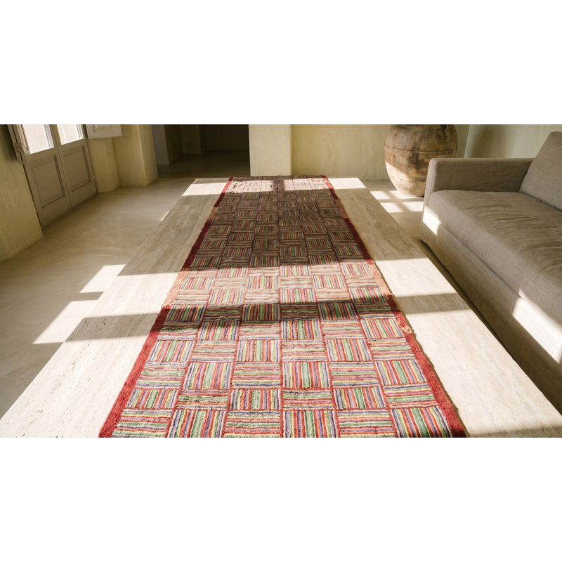 Rare paire de tapis de couloir crocheté crocheté