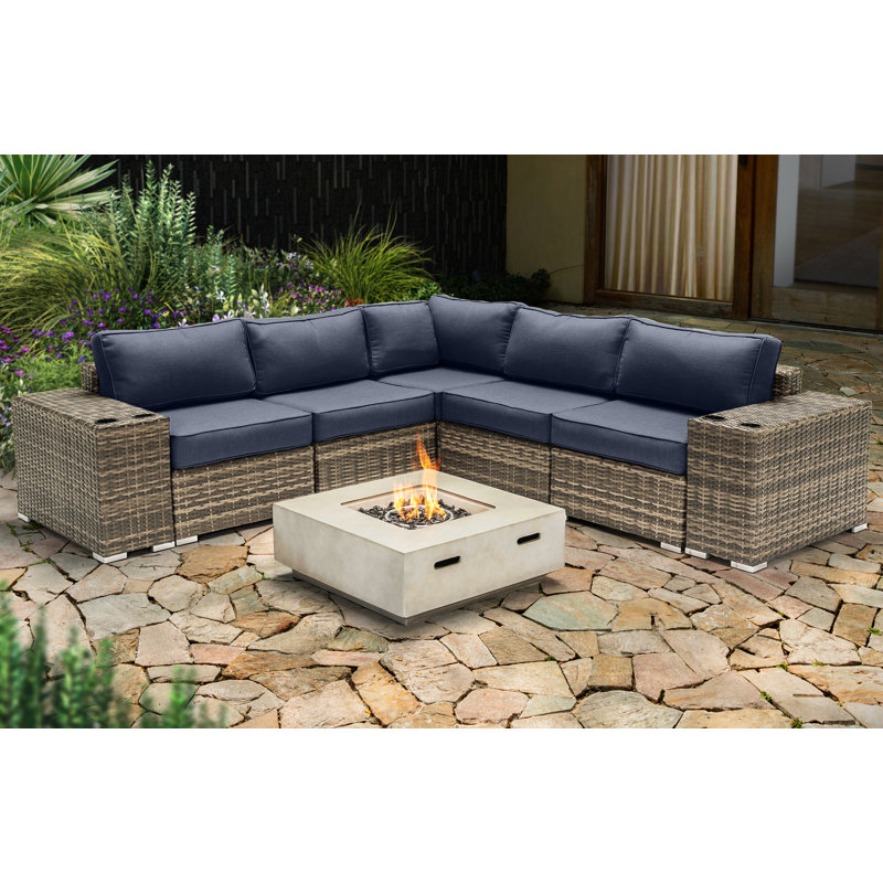 Ensemble de conversation pour 4 personnes avec foyer et coussins Sunbrella Lsi, Bleu marine Sunbrella