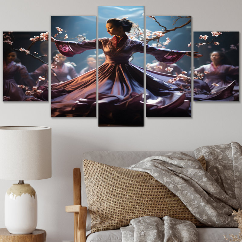 Traditional Entertainment Wall Decor on Metal
