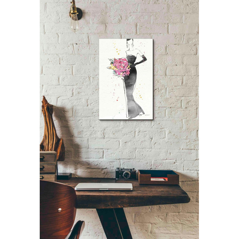 «Floral Fashion III» par Anne Tavoletti, art mural sur toile, H 18 po x l 12 po x P 0,75 po