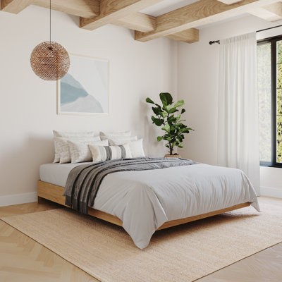 Aristocles Platform Bed
