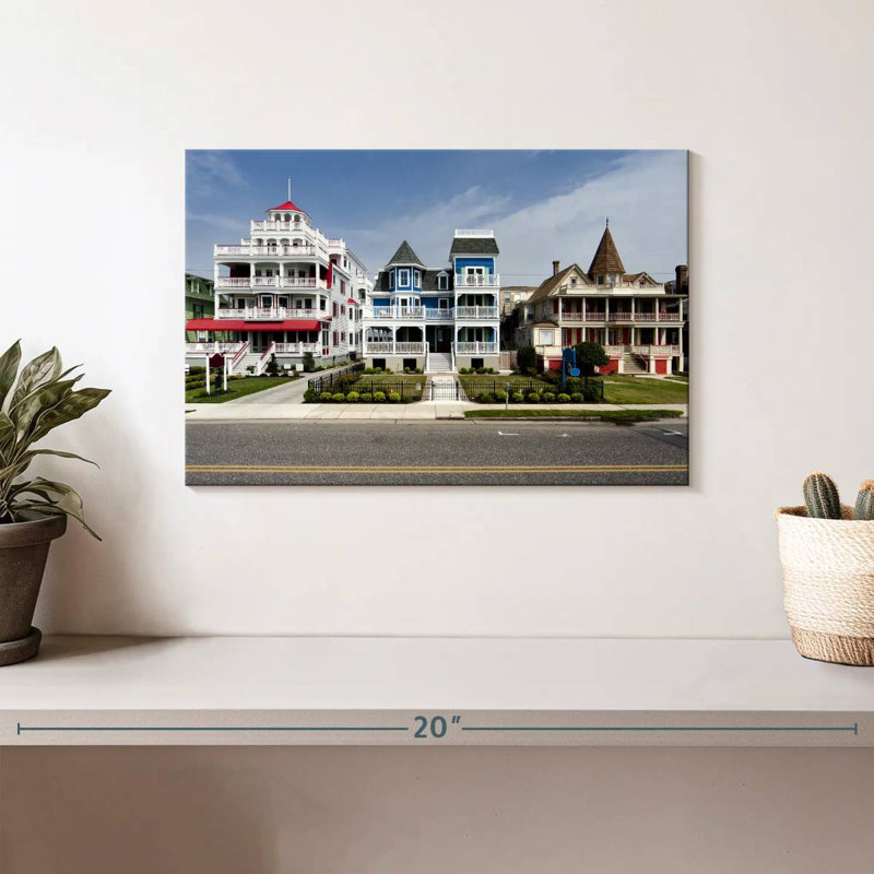 Lilian Cape May Victorian House, H 8 po x l 12 po