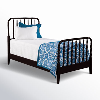 Lind Island Solid Wood Spindle Bed