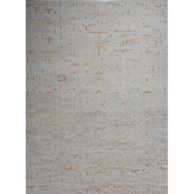 Geometric Area Rug in Light Gray/Brown