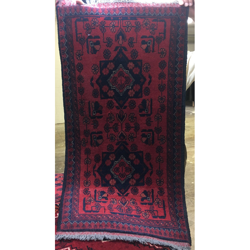 Geometric Fire Surkh 1'8" x 3'