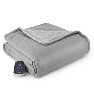 Micro Flannel® Reverse to Ultra Velvet Heated Throw