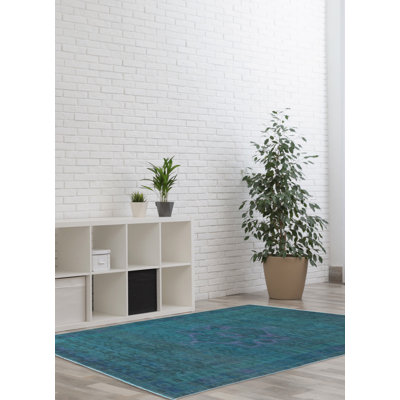 Color Transition Teal Rug 4'1" x 6'7"