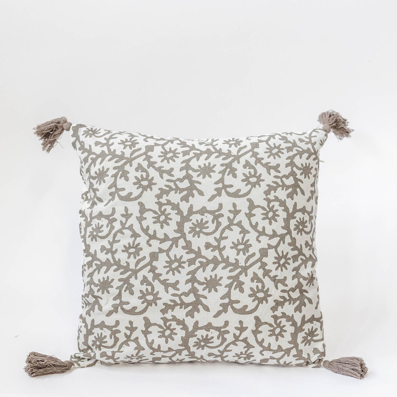 Coussin avec pampilles, Carrée, H 18 po x l 18 po, Gris