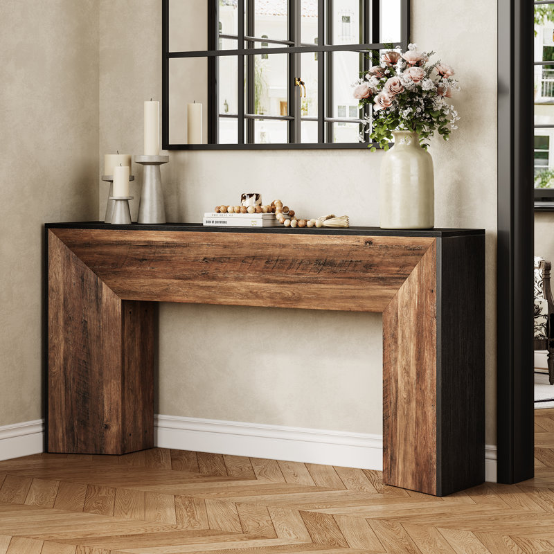 Console de 63 pouces dans le vestibule avec canapé moderne derrière le canapé, Brun rustique