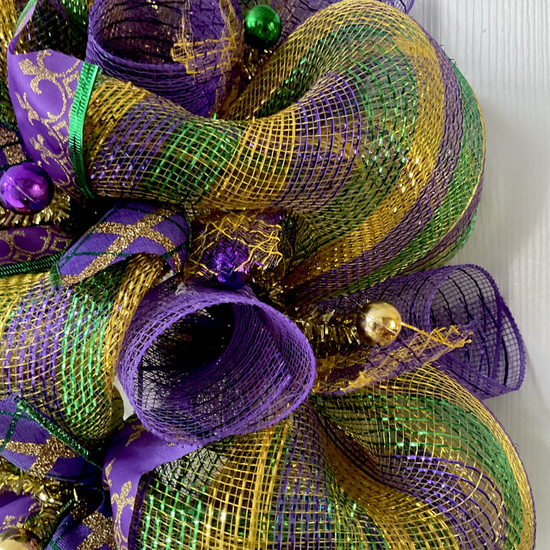 Couronne de Mardi gras tous les rubans