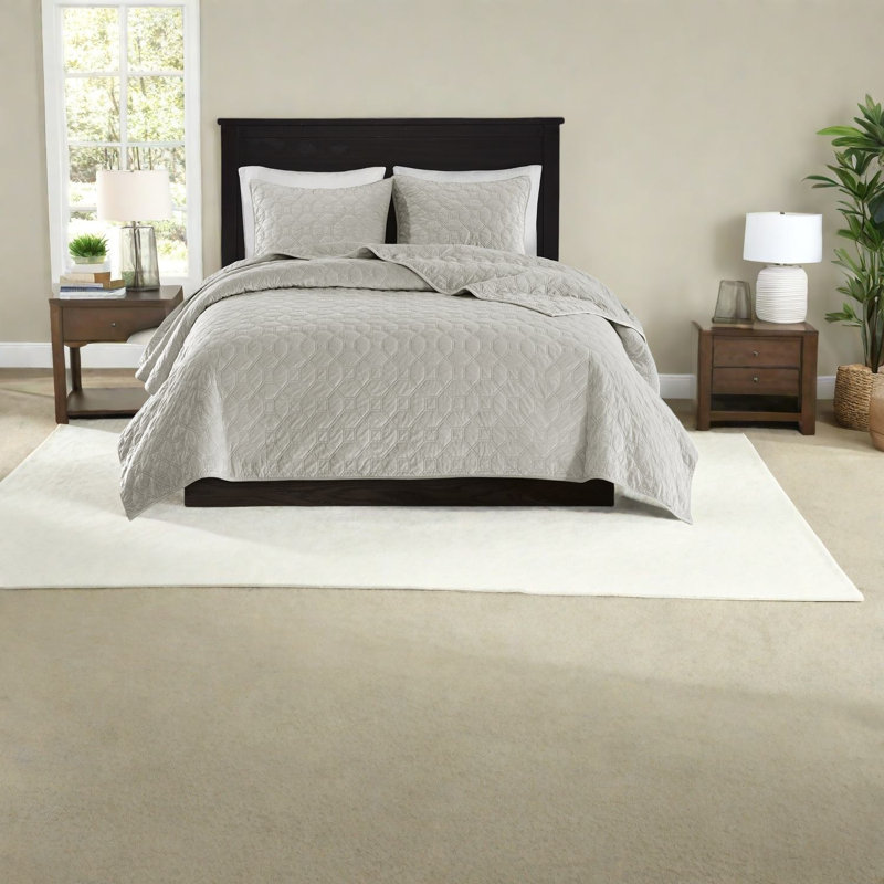 Elegant King/cal King Bedding Sets, Soft Velvet, Geometric Design