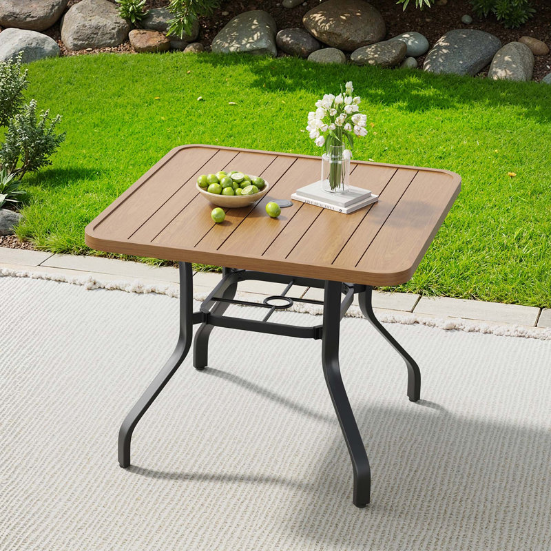 Table de salle à manger d'extérieur carrée en métal 35 po x 35 po avec trou pour parasol 1,57 po, Natural