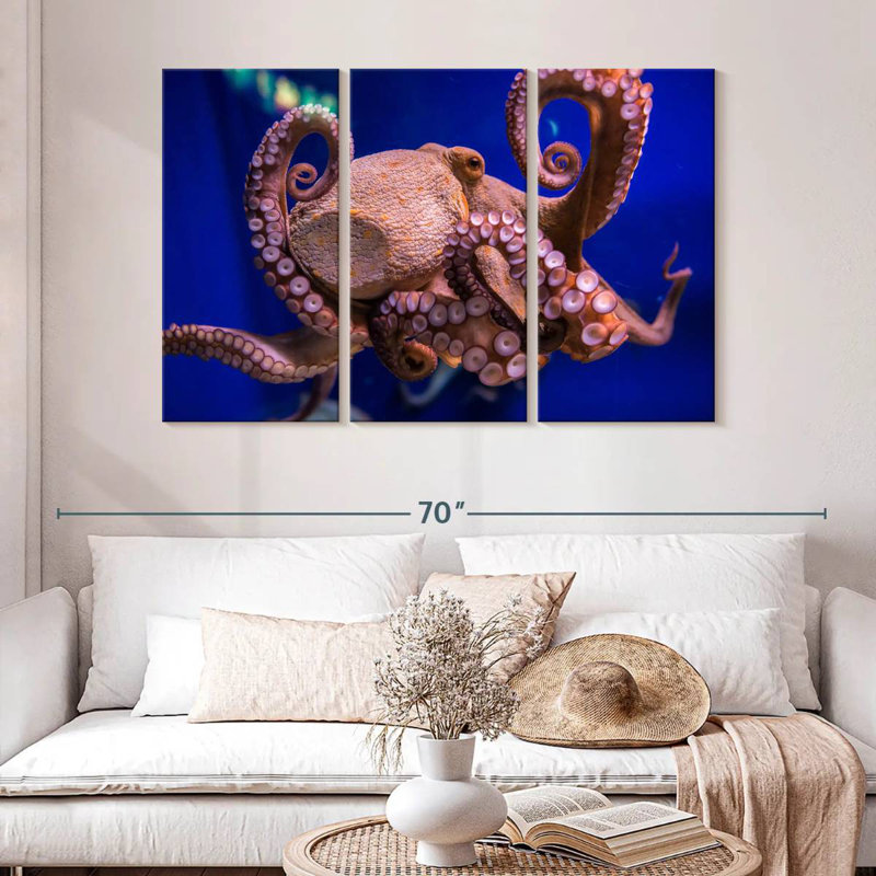 Brampt Octopus Prowess, 32" H x 50" W