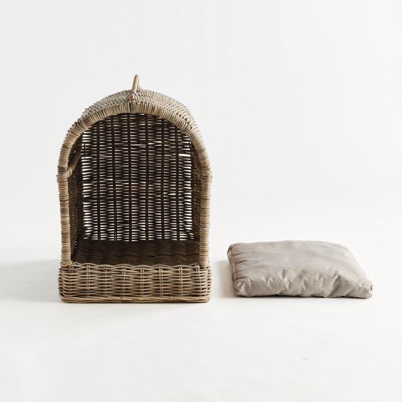 Dome Dog Bed, 29" H x 19.5" W x 23.5" D