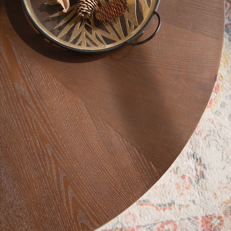 Table basse élégante avec texture écorce véritable et aucun assemblage requis pour les salons modernes