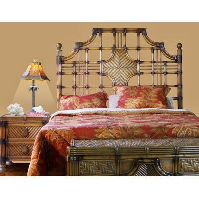 Popel Queen Standard 4 Piece Bedroom Set