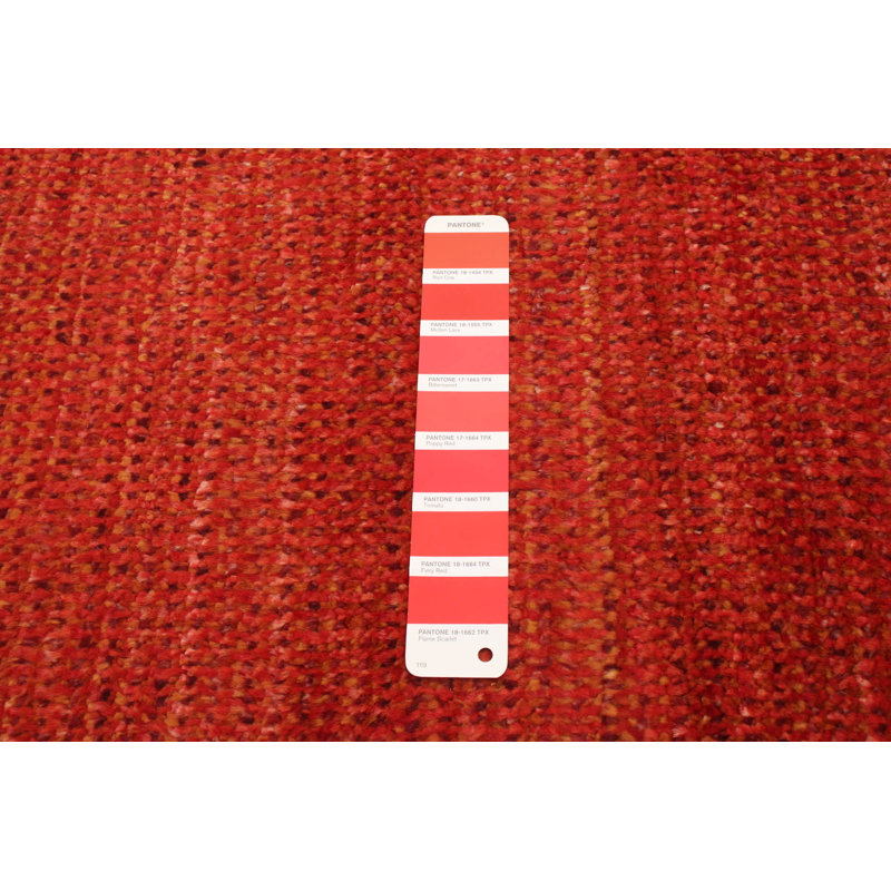 Tapis unique en laine noué à la main rouge nouvel âge Rheanon 5 pi 3 po x 7 pi 9 po
