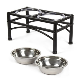 YML Wrought Iron Stand with Stainless Steel Double Dog Bowl, 2.5 Cups