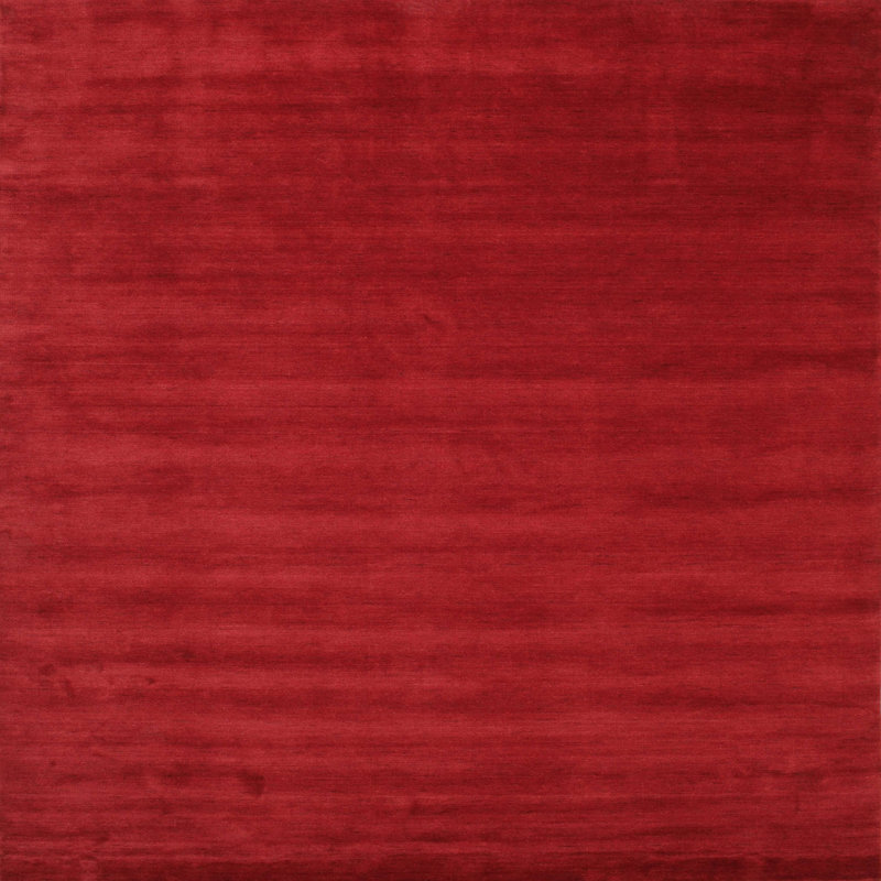 Tapis rouge Crimson, Carré 7 pi