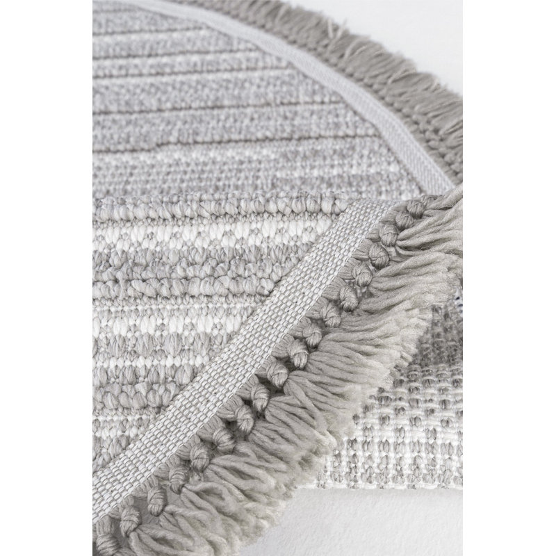 Round Ramyah Machine Made Indoor / Outdoor Area Rug, Round 2'7.5"