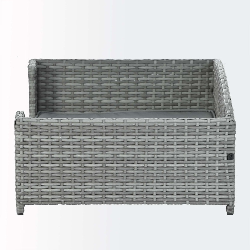 Dayrin Polyester Pet Bed, Small (35.04" W x 23.43" D x 12" H)