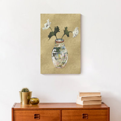 Vase sur toile dorée