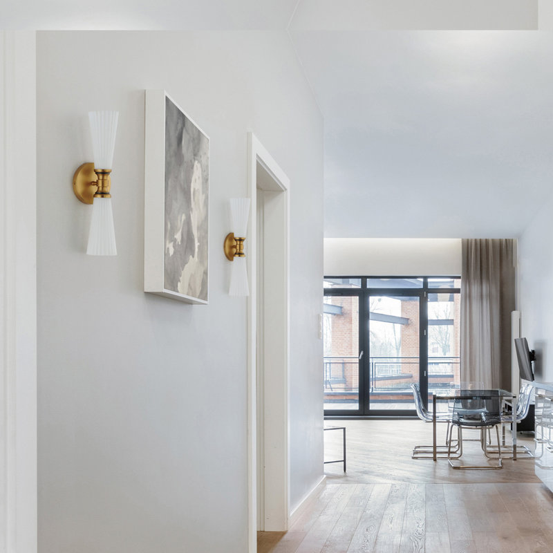 Ekaterini Steel Wallchieres