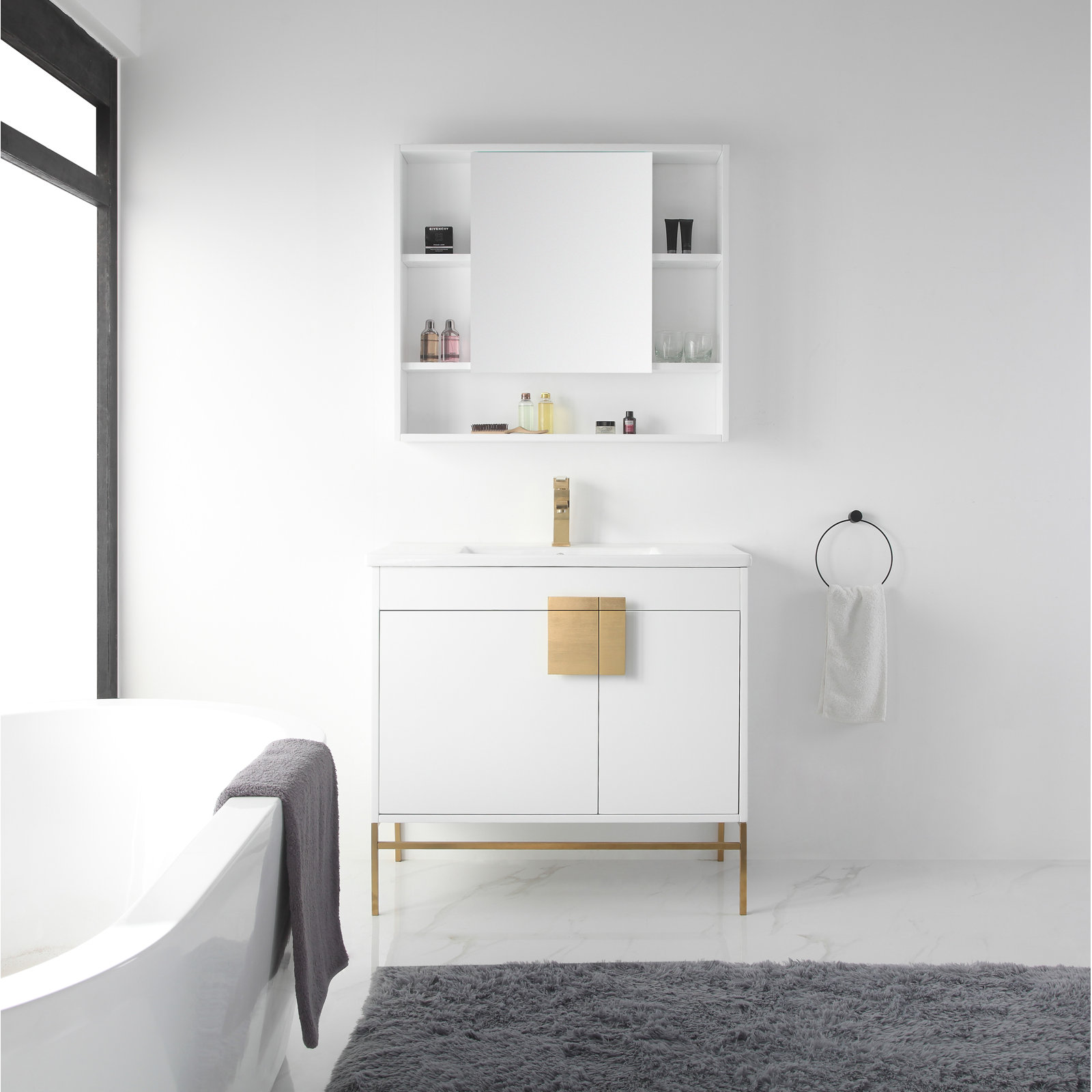 Maisie Surface Medicine Cabinet, White