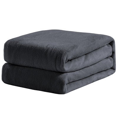 Everman Cable Knit Throw Blanket