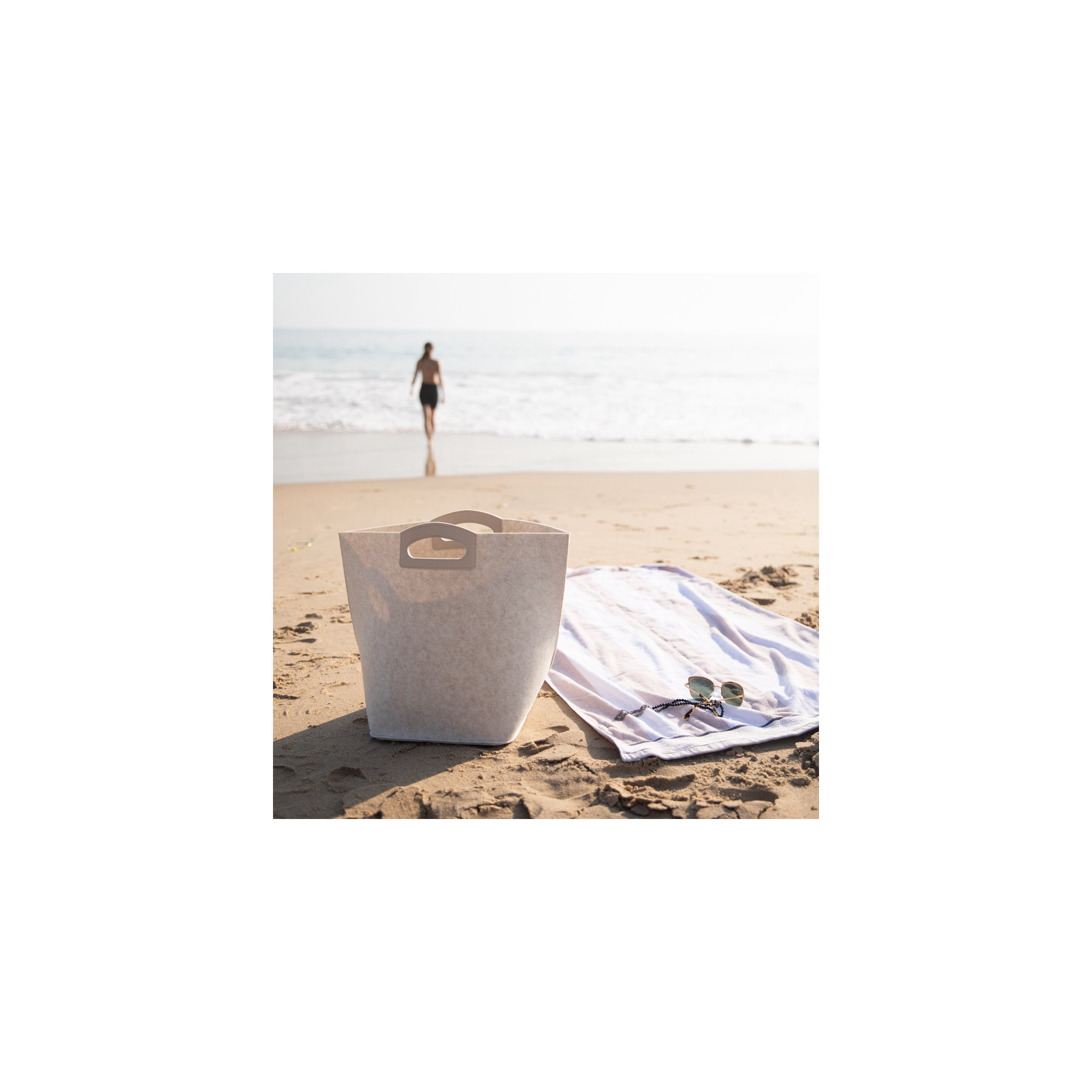 Handle Felt Storage Bin, Beige