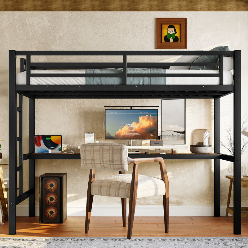 Lit mezzanine simple en métal avec prise de courant, lumière DEL et bureau, conception compacte et peu encombrante pour la vie moderne