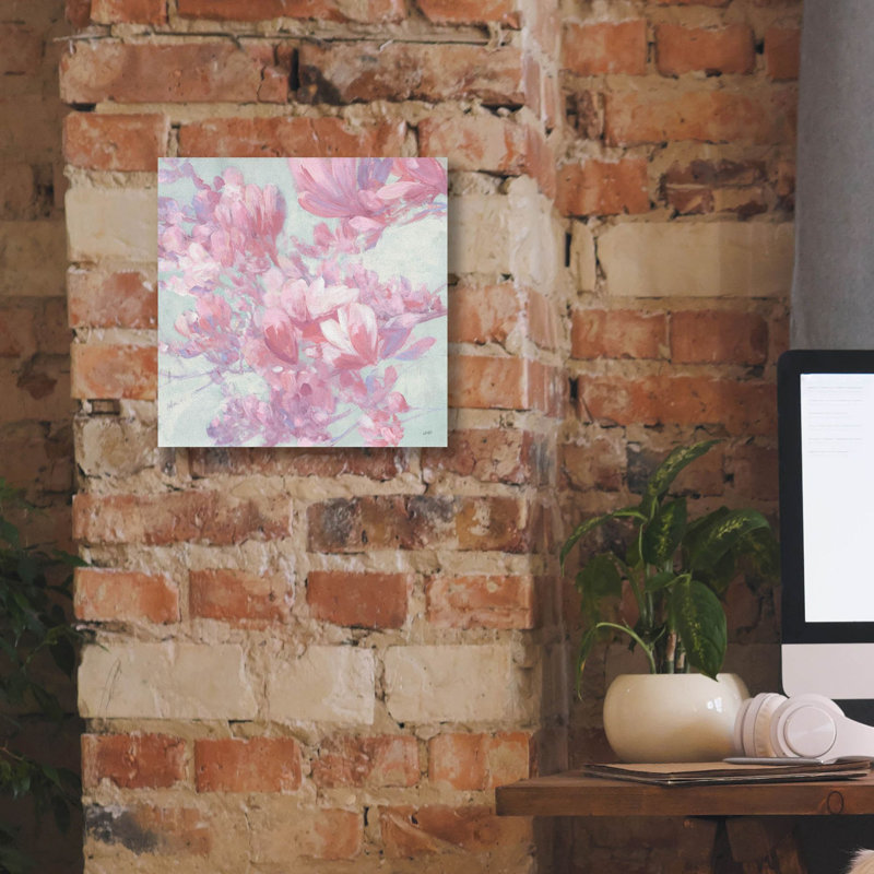 «Spring Magnolia 1» par Julia Purinton, art mural sur toile, H 12 po x l 12 po x P 0,75 po