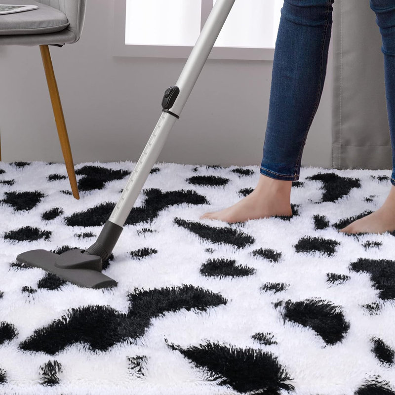 Anmarie Animal Print Indoor Rug, Rectangle 3' x 5'