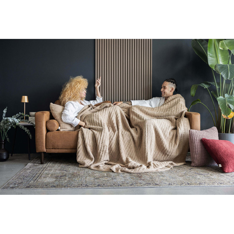 The Sharing Blanket, Queen, Biscotti