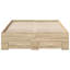 Bed-741350524