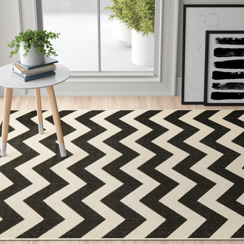 Napoleon Indoor/ Outdoor Black/Neutral Rug, Rectangle 201 x 290 cm