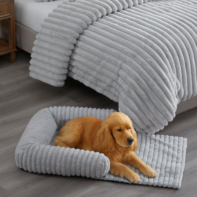 Long Sofa-style Medium Gray Pet Bed 30"x22"x6"