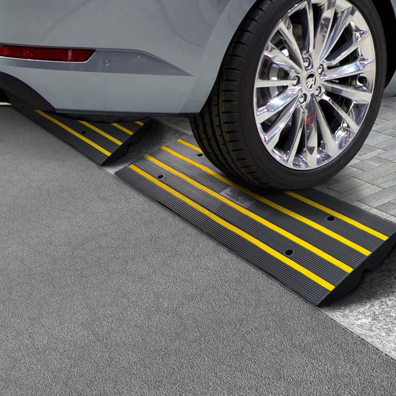 Stellweilan Tessberg Rubber 16'' L Threshold Ramp