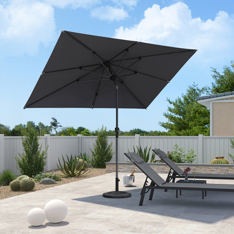 Parasol de table rectangulaire à manivelle et inclinable de 78 po x 120 po George Oliver sans base George Oliver, Gris clair