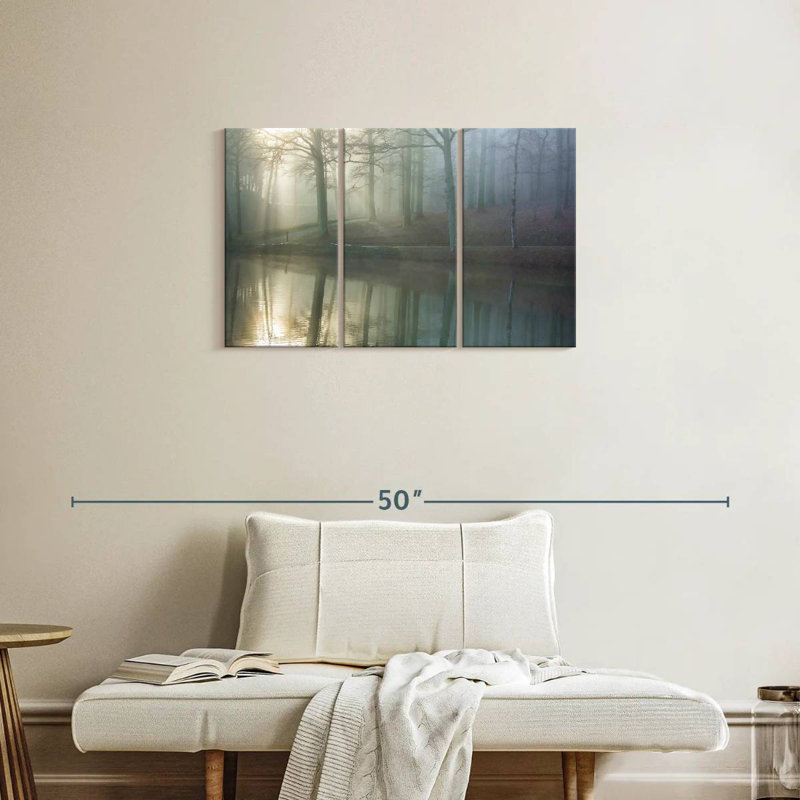 Alvord Echo, 20" H x 33" W
