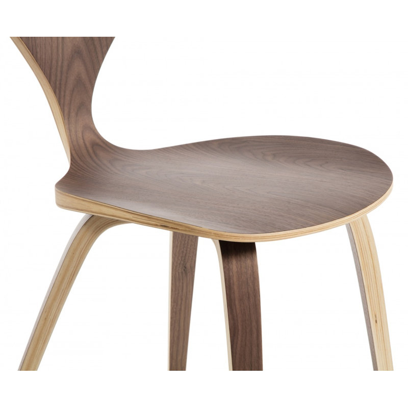 Chaise en bois