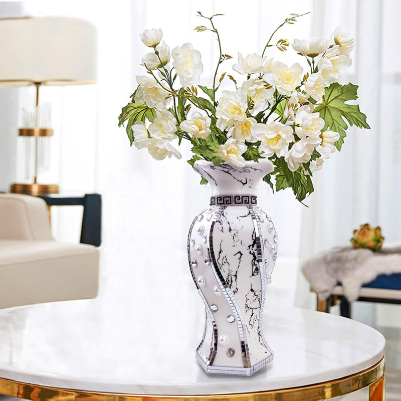 Modern Decorative Vase