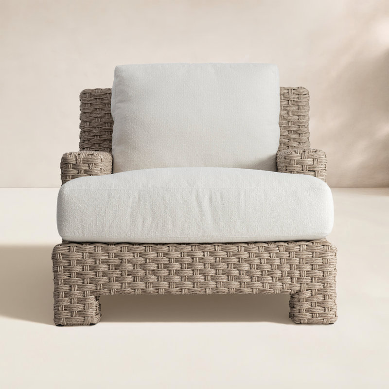 Outdoor Lounge Chair