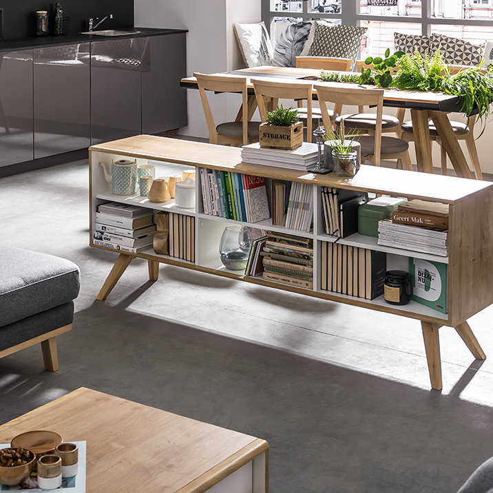 Arlo 72cm H x 179.5cm W Standard Bookcase