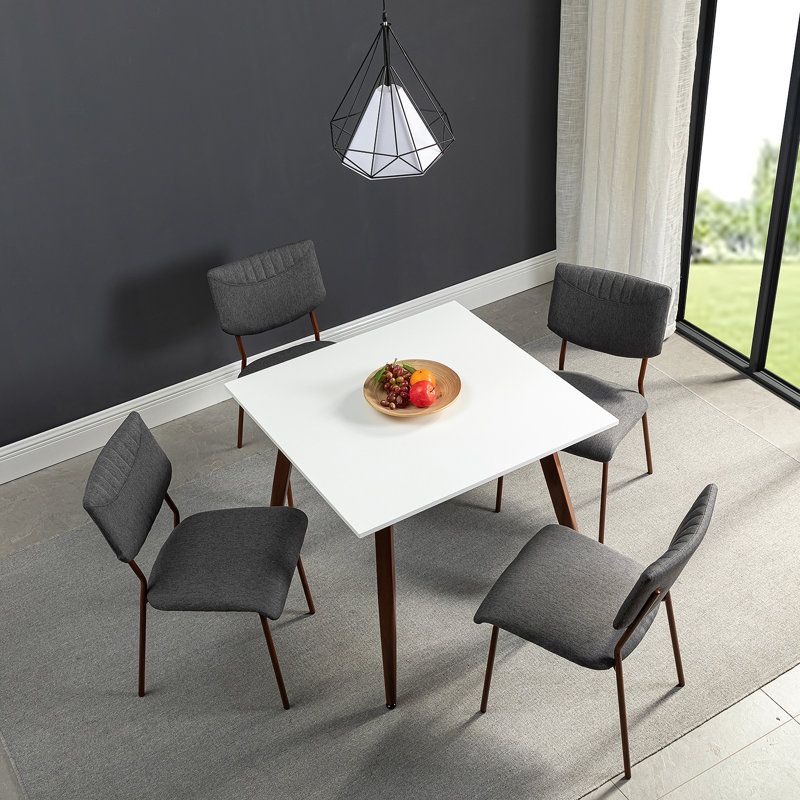Ensemble repas pour 4 personnes Ogata, gris