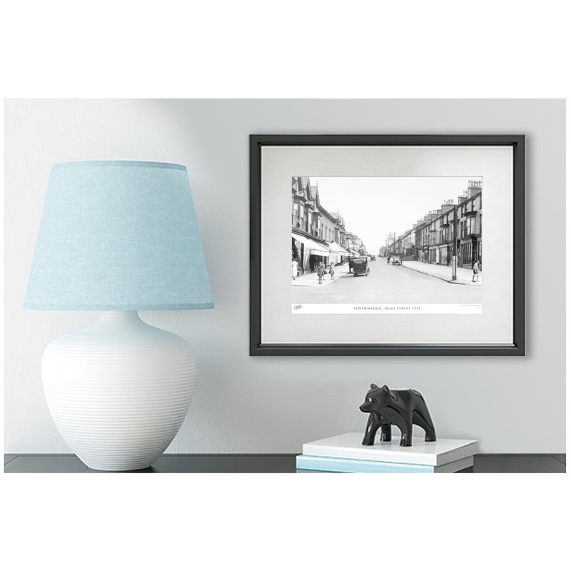 Porthmadog, High Street 1933 by Francis Frith - Single Picture Frame Print, 28cm H x 36cm W x 2.3cm D