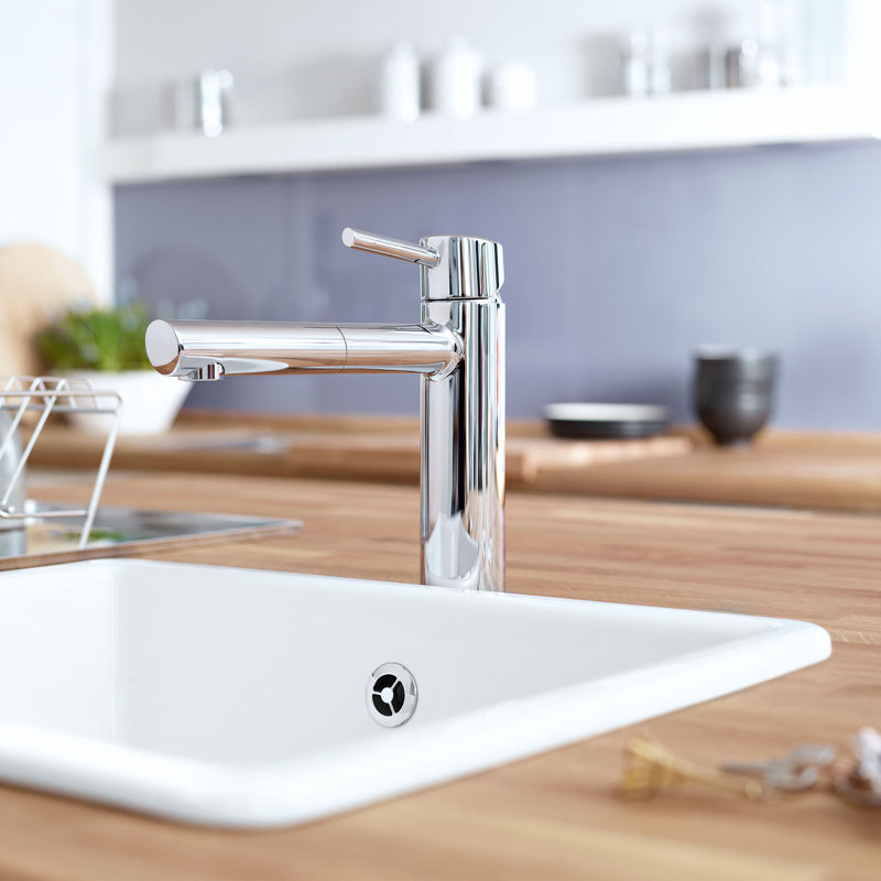 Concetto™ Pull Out Single Handle Kitchen Faucet, StarLight Chrome